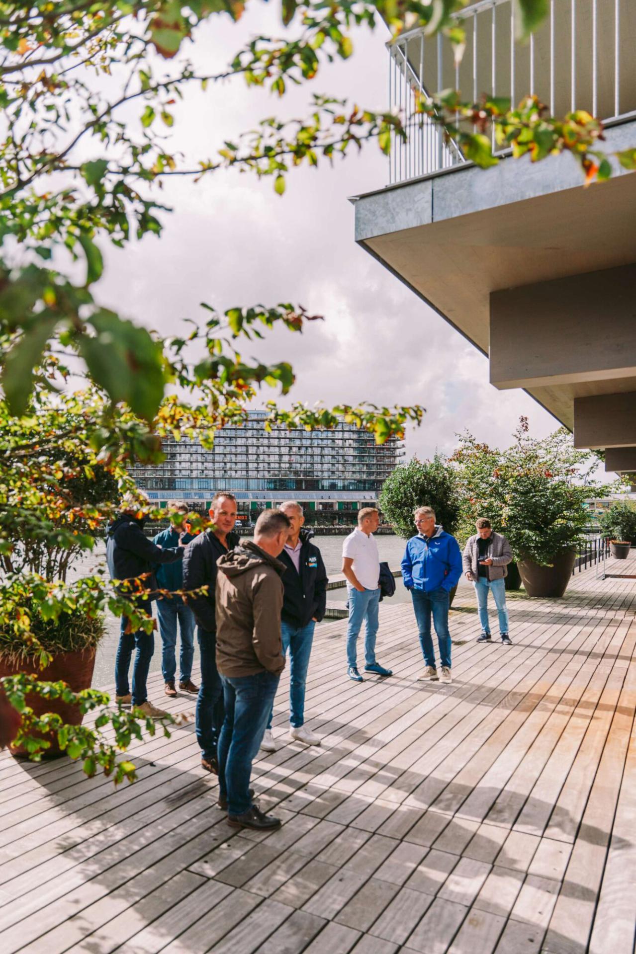 Sfeerimpressie van een onvergetelijke bedrijfsreis naar Rotterdam